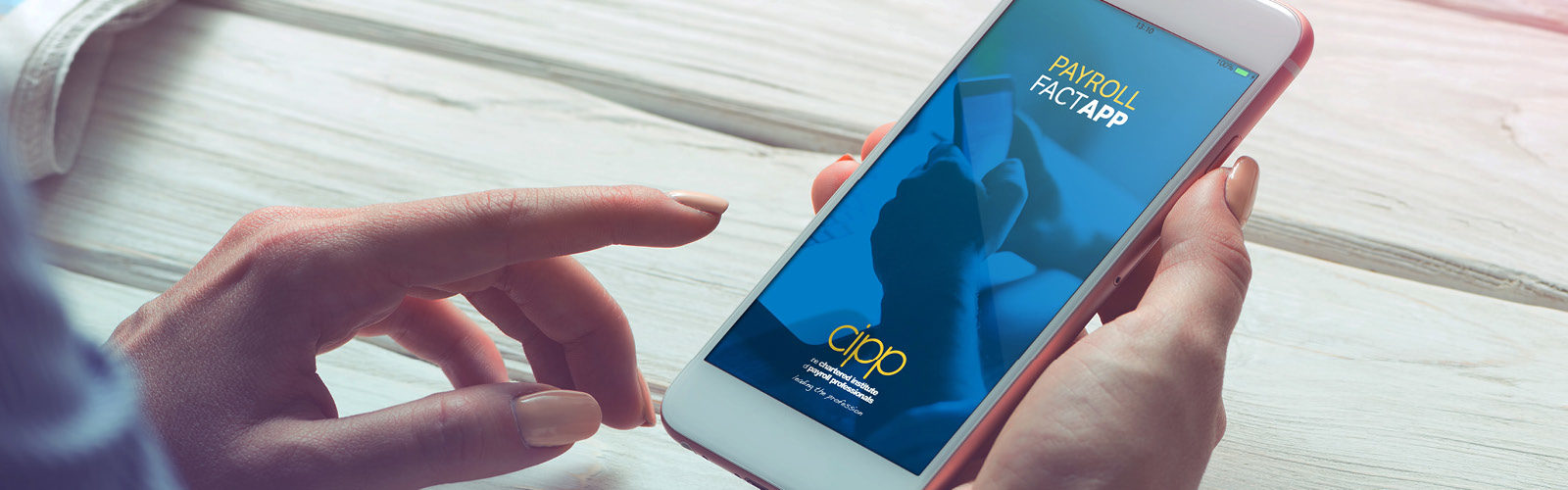 16.11.03 Web-Banner_factcard and factapp_.jpg