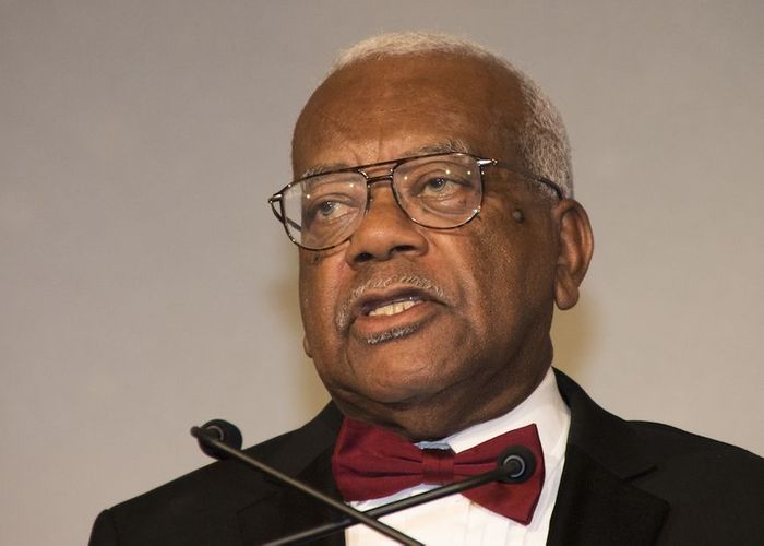 CIPP Awards 2017 - Sir Trevor MacDonald (img_9806).jpg